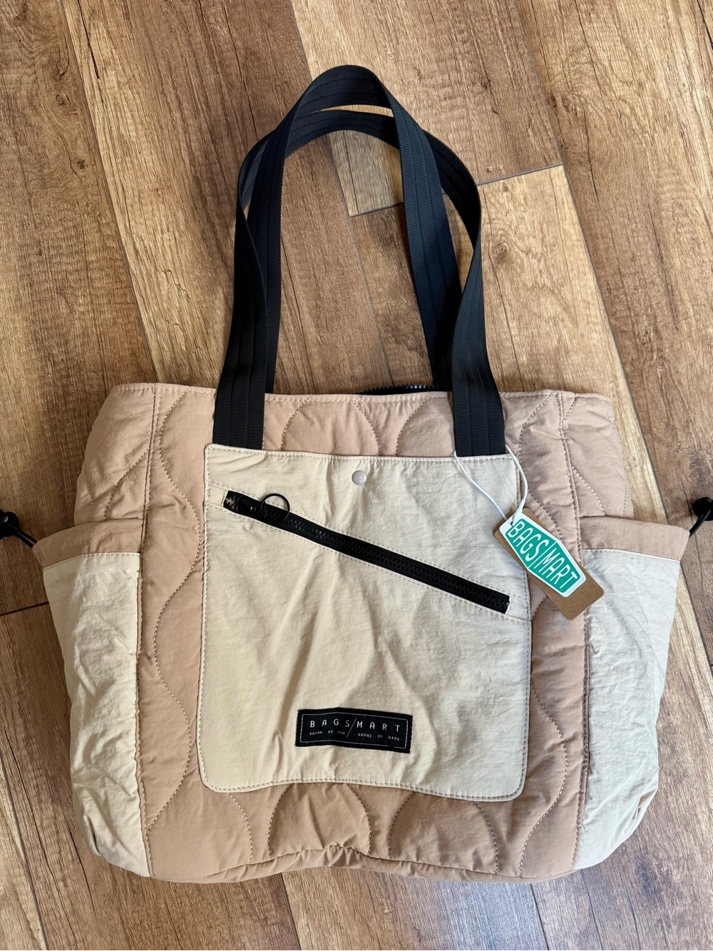 Bagsmart Paz 23L Featherlight tote bag